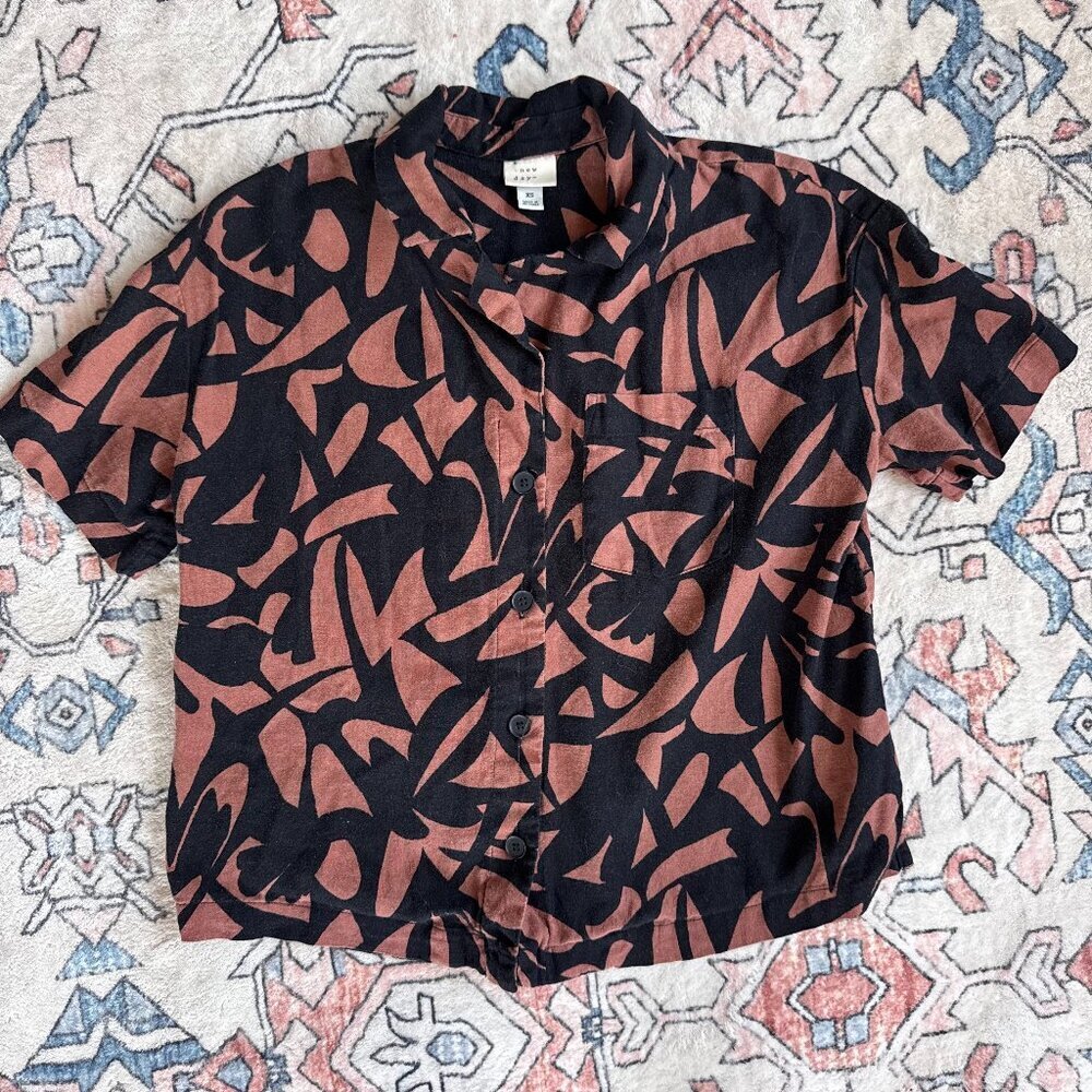 A New Day Floral Short Sleeve Button Down Camp Shirt - size XS